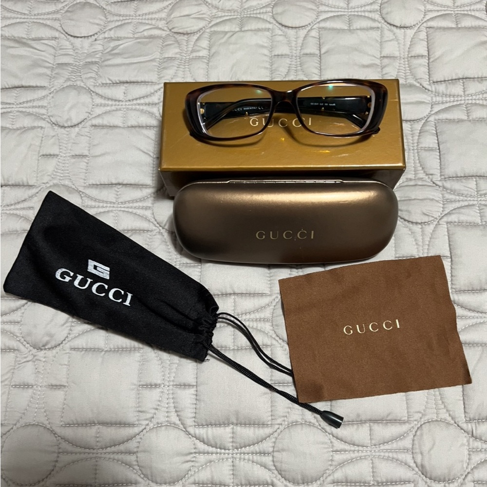 💎Gucci Glasses in Black with Gold Accents💎 - Picture 2 of 5